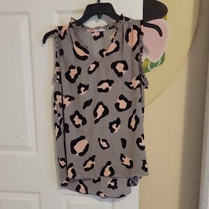 Spin SzMed Elegant Leopard Print Sleeveless Blouse ruffle collar & sleeve